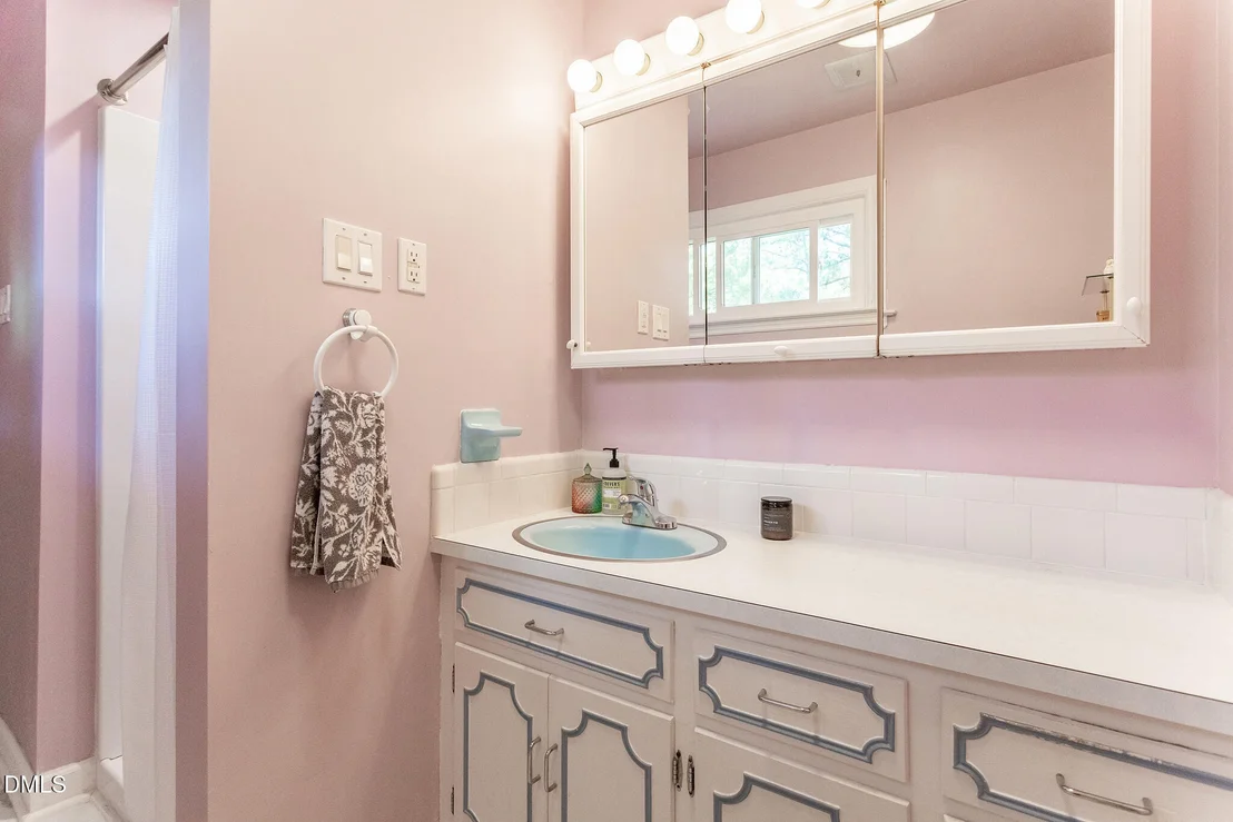 Photo of 4405 David Street