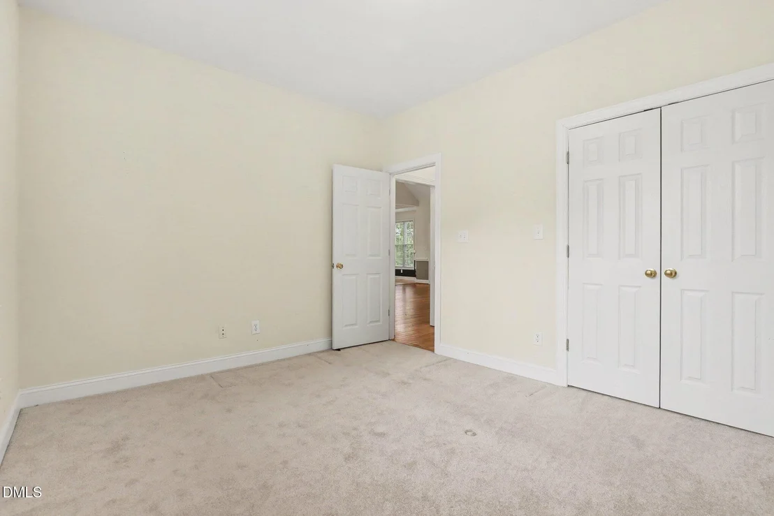 Photo of 113 Lake Point Drive