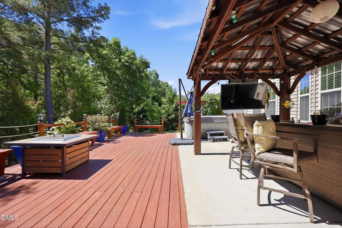 Photo of 535 Long View Drive
