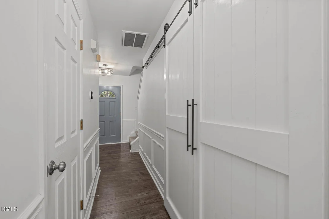 Photo of 715 Bellmeade Bay Drive
