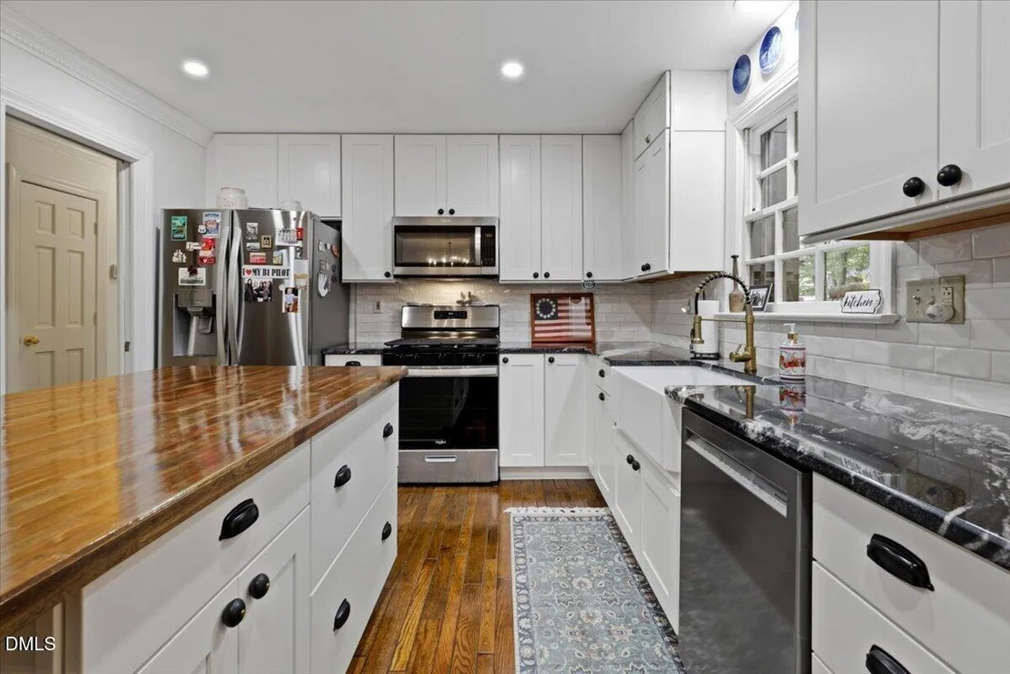 Photo of 804 Chestnut Drive