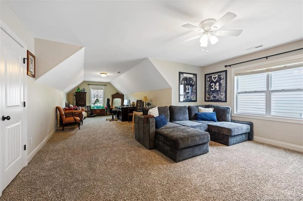 Photo of 48 Valley Brook Lane