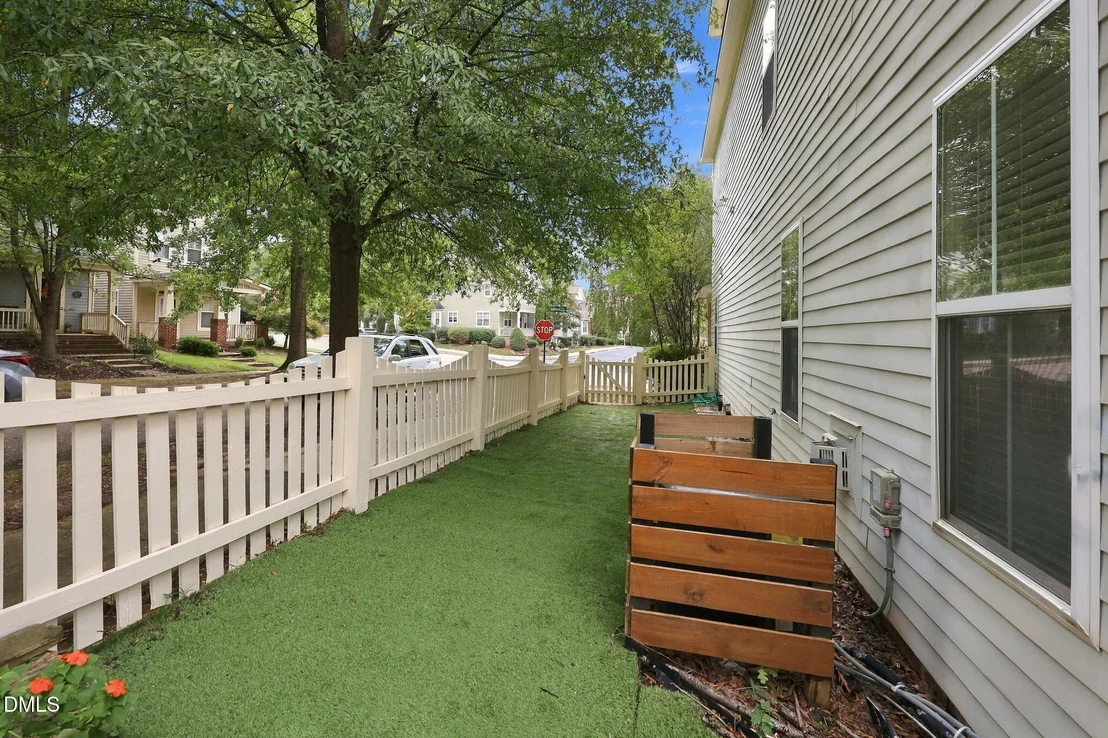 Photo of 10930 Peppermill Drive