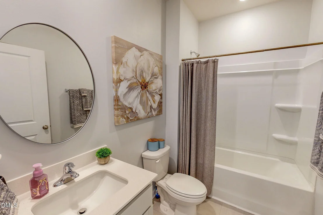 Photo of 1017 Broadlands Way