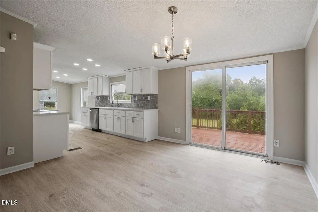 Photo of 1425 Heritage Way