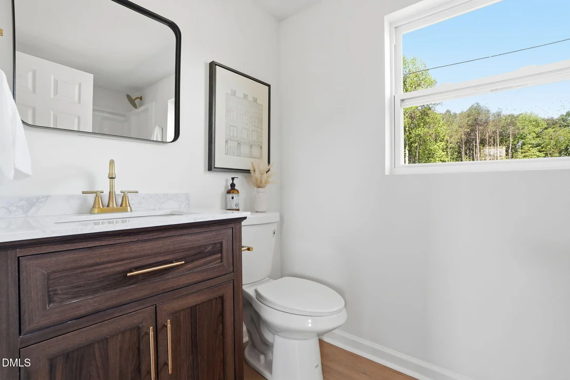 Photo of 1795 Hicks Road