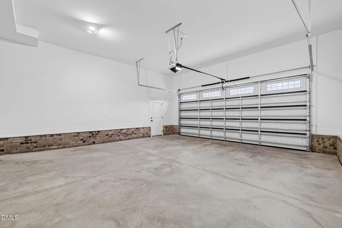 Photo of 175 Hillstead Way
