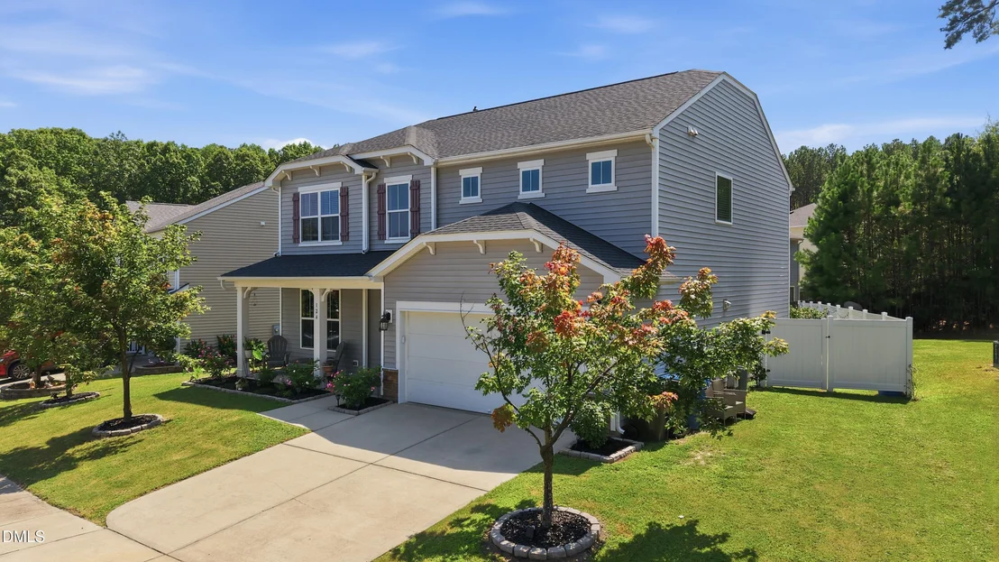 Photo of 124 Rosebud Lane