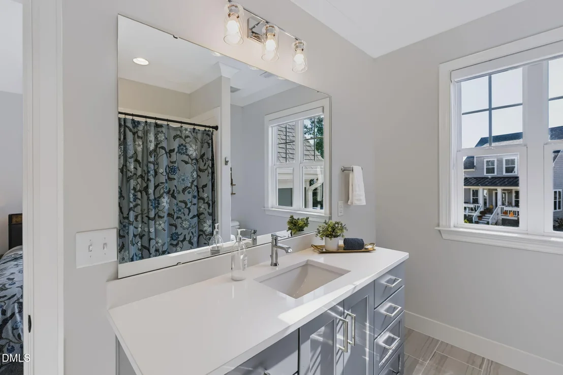 Photo of 97 Cottage Way