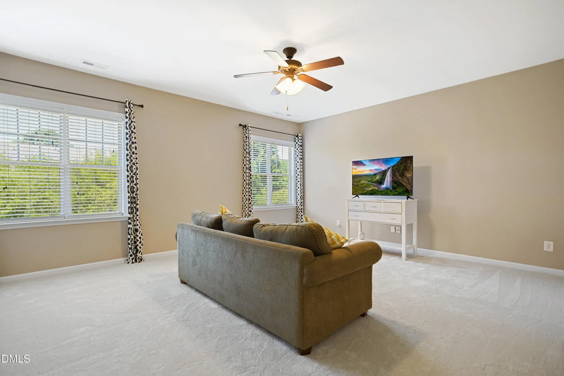 Photo of 143 Briarfield Drive