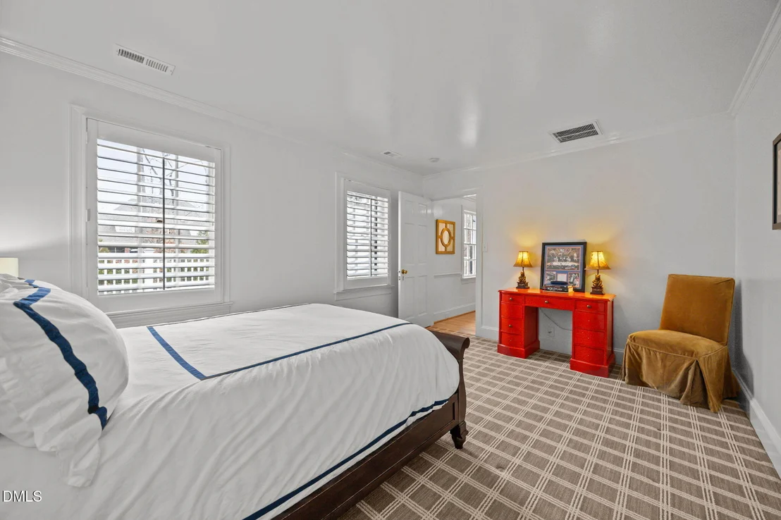 Photo of 3712 Darwin Road