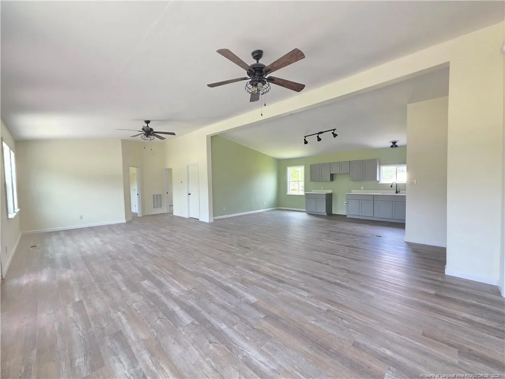 Photo of 190 Deaton Road