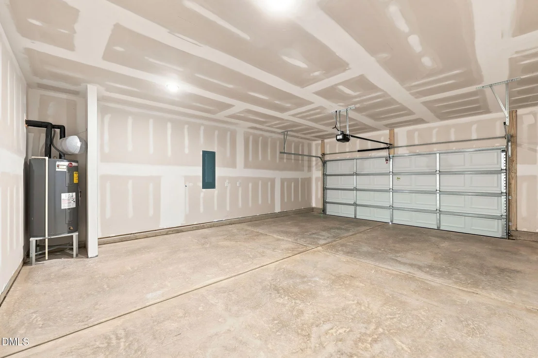 Photo of 30 Loganberry Avenue
