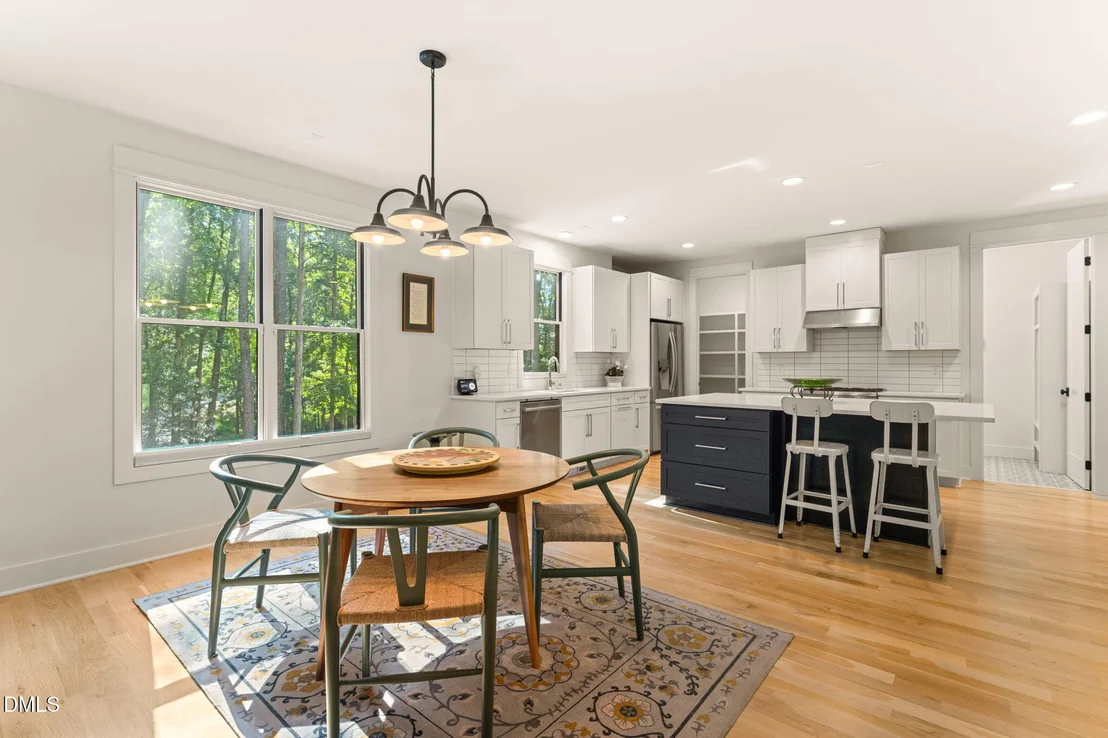 Photo of 565 Erwin Road