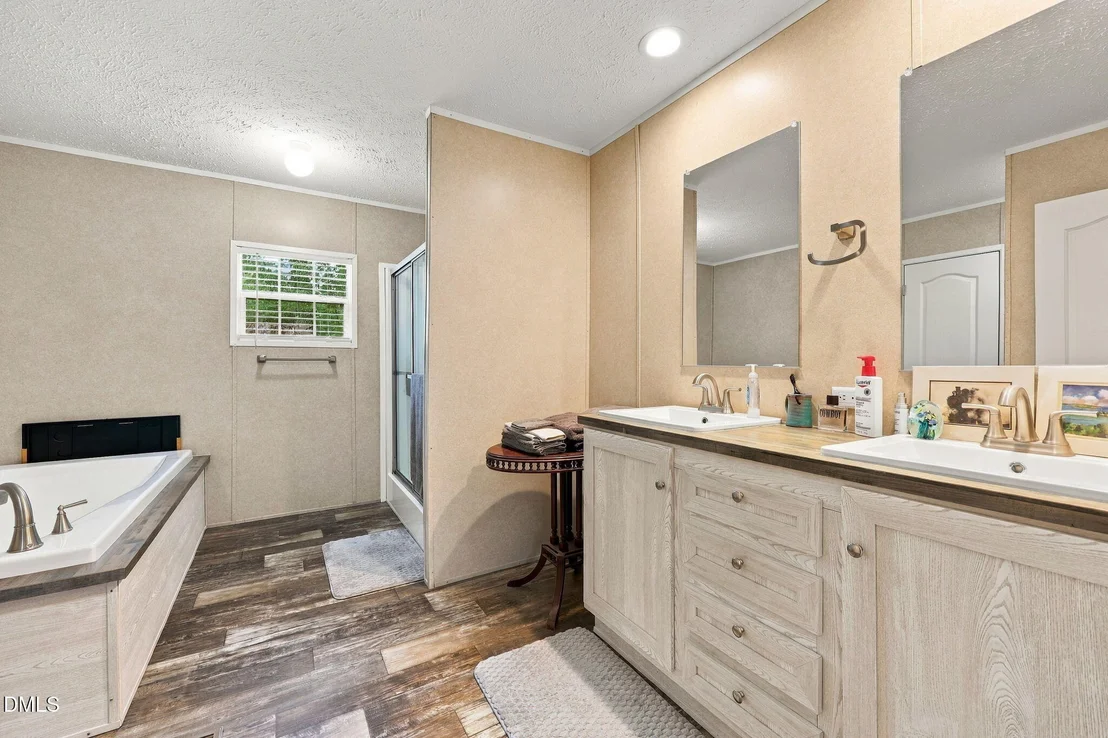 Photo of 107 Azalea Drive
