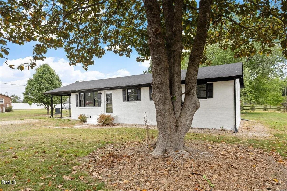 Photo of 1105 Damascus Drive