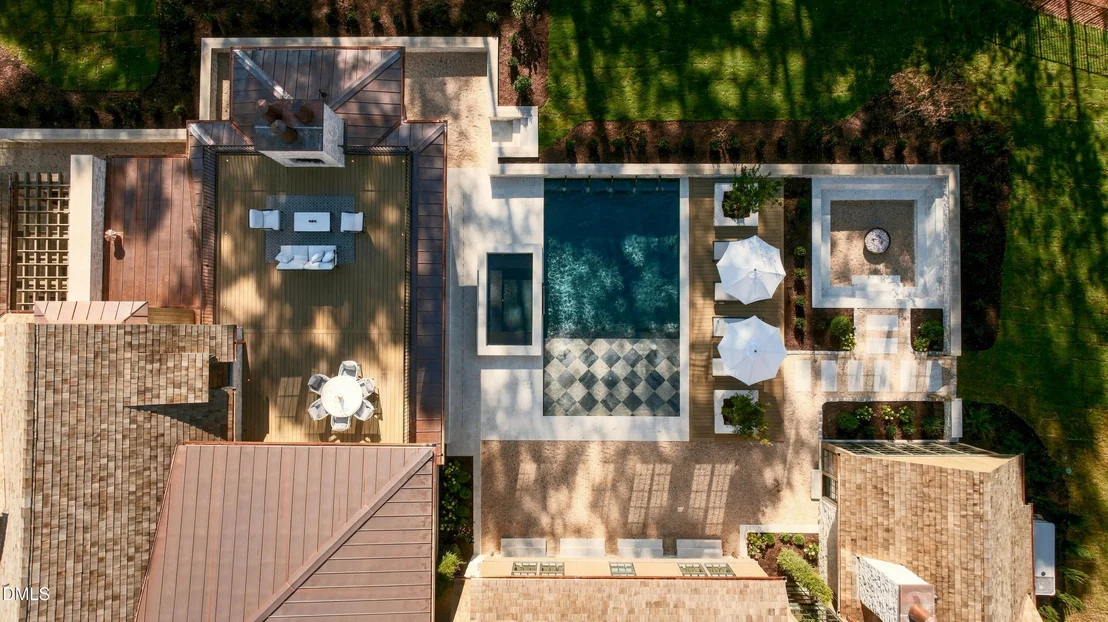 Photo of 1208 Barcroft Place