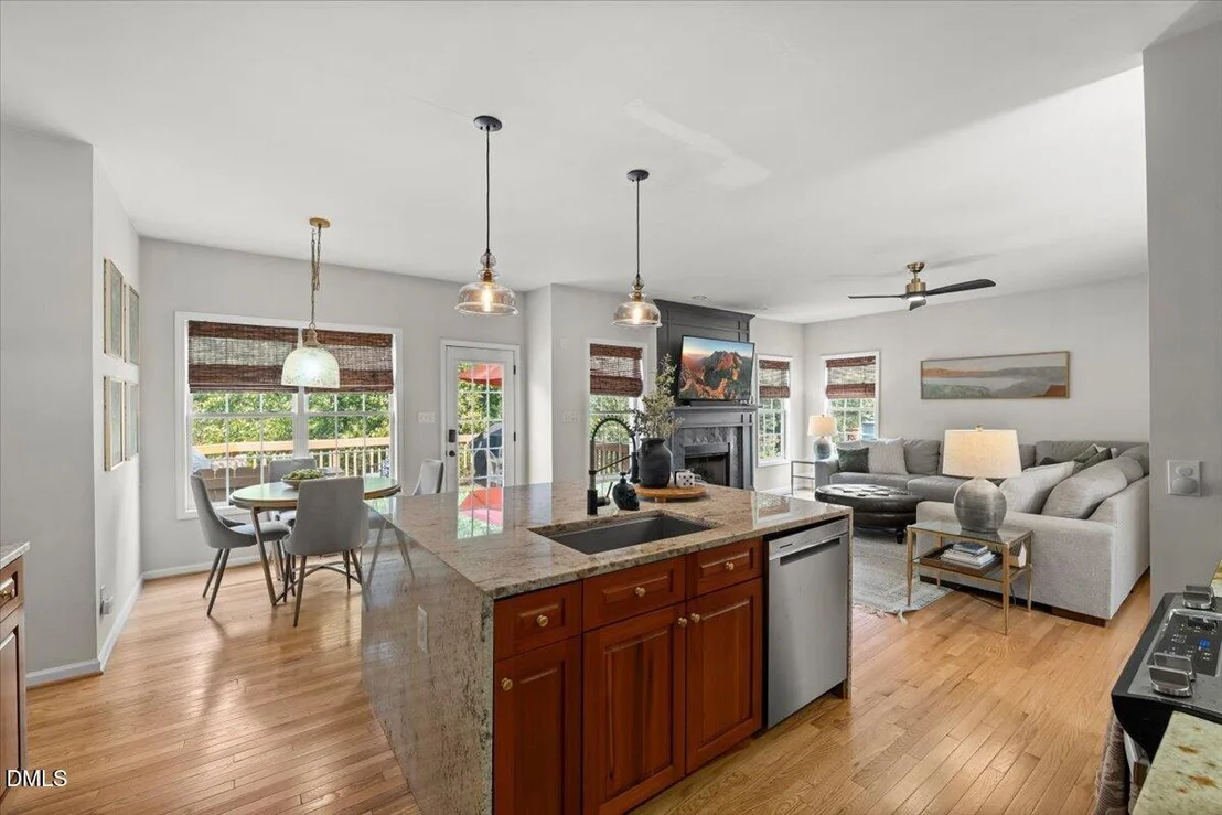 Photo of 2405 Silver Lake Trail