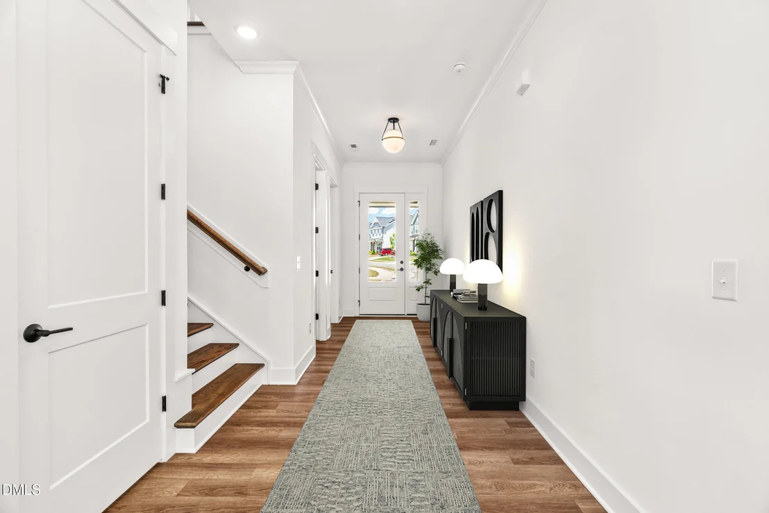 Photo of 2135 Leo Drive