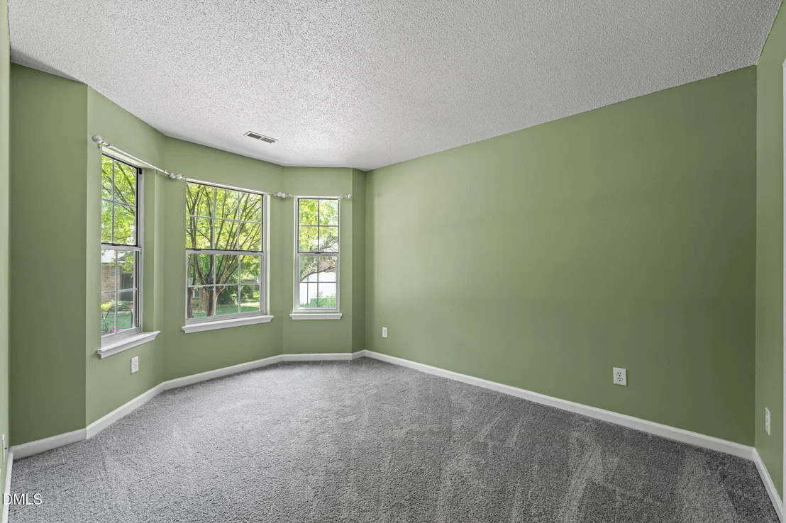 Photo of 111 Carriage Circle