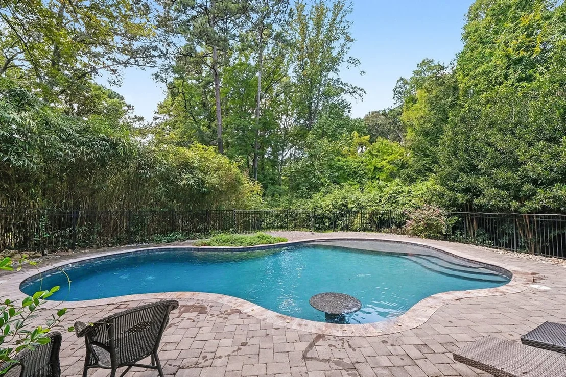 Photo of 410 Brookside Drive
