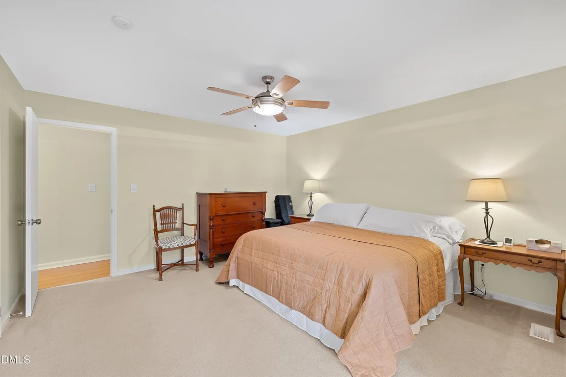 Photo of 514 Holtz Lane