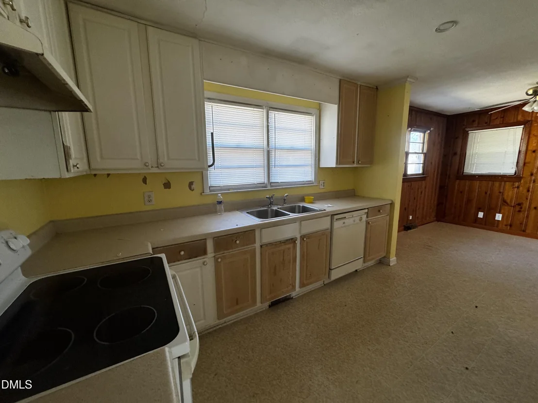 Photo of 102 Hartley Drive