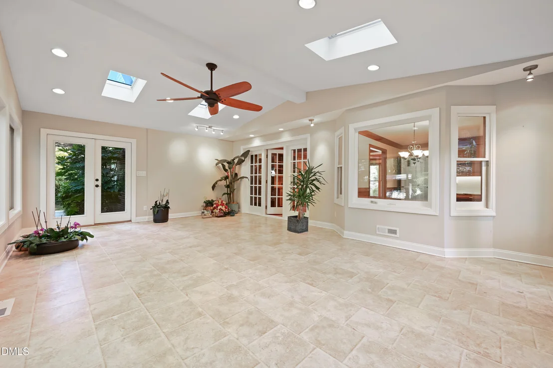 Photo of 1011 Queensferry Road