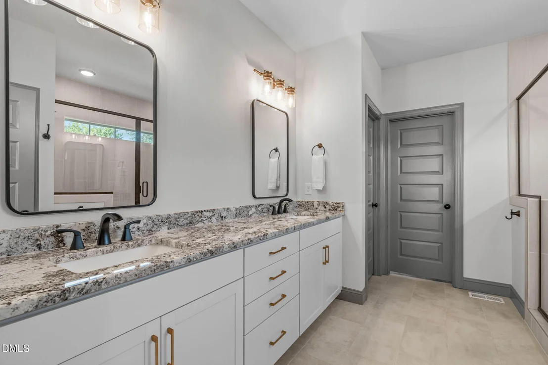 Photo of 248 Valleycruise Circle