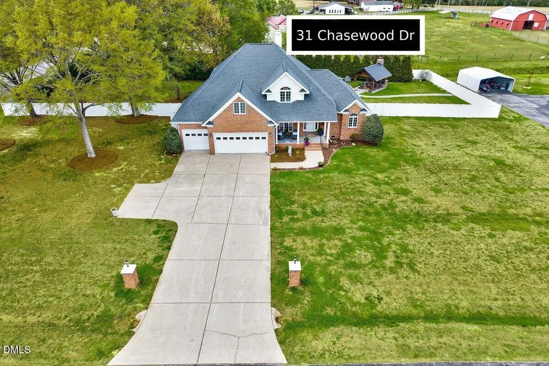 Photo of 31 Chasewood Drive