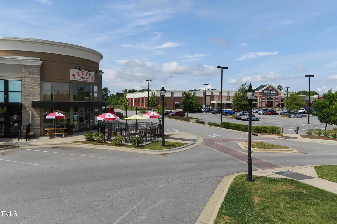 Photo of 401 Calvander Lane