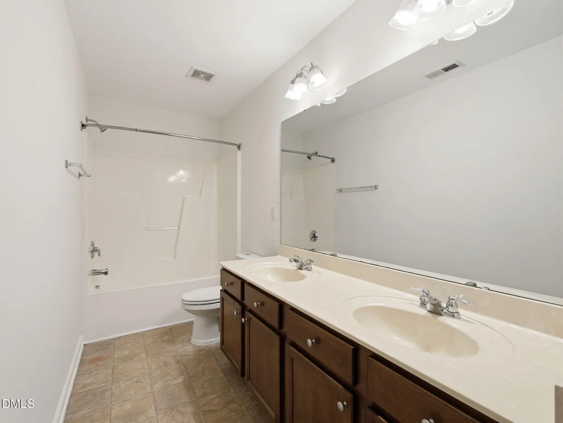 Photo of 2109 Pear Tree Lane
