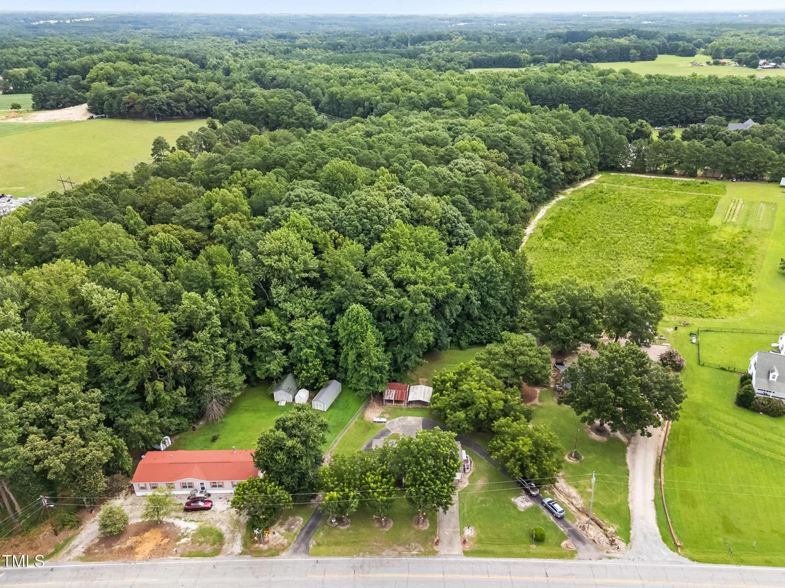 Photo of 207 Wendell Road