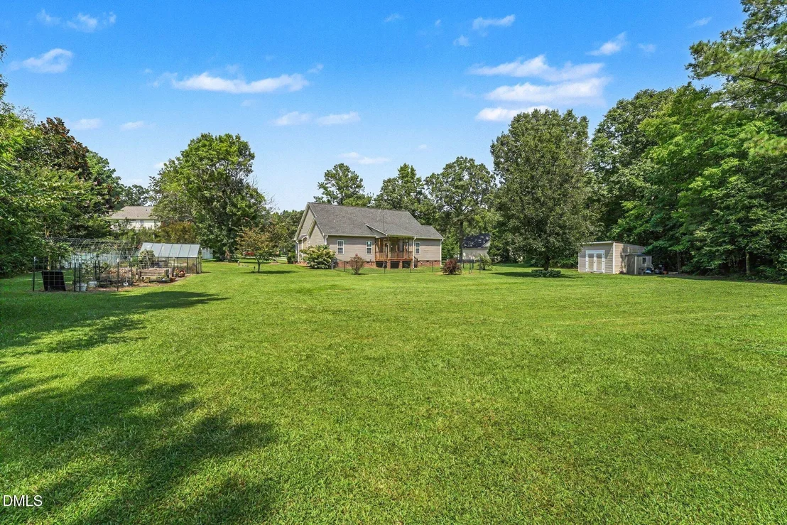 Photo of 492 Tomahawk Drive
