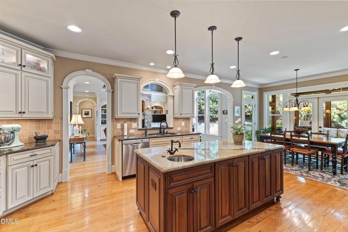 Photo of 6633 Rest Haven Drive