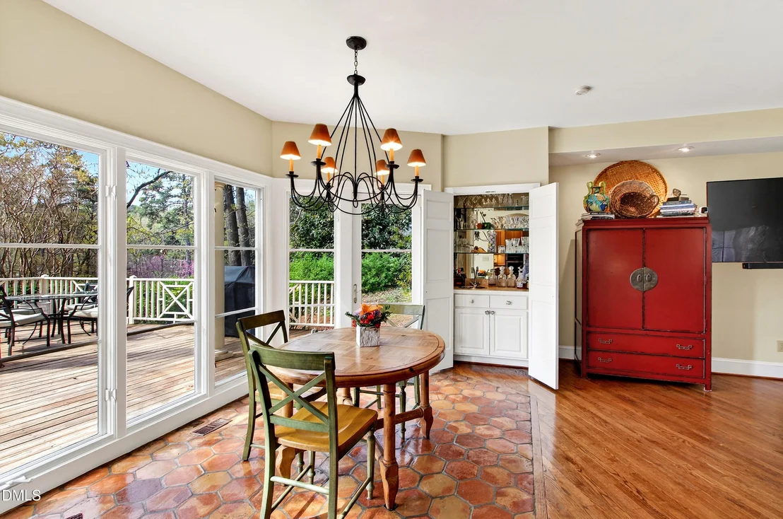 Photo of 223 Hillcrest Circle