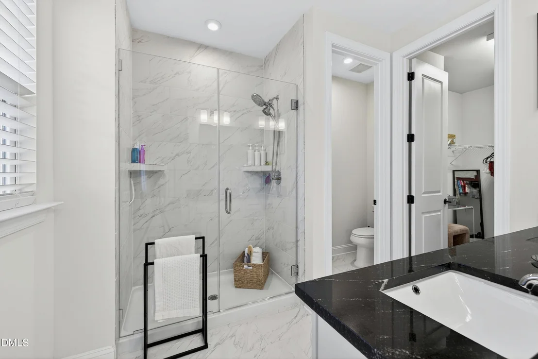 Photo of 1063 Danvers Loop