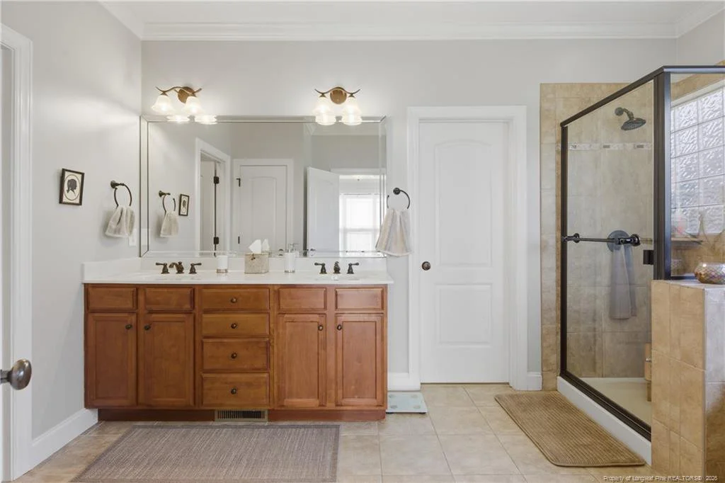 Photo of 299 Orchard Falls Drive