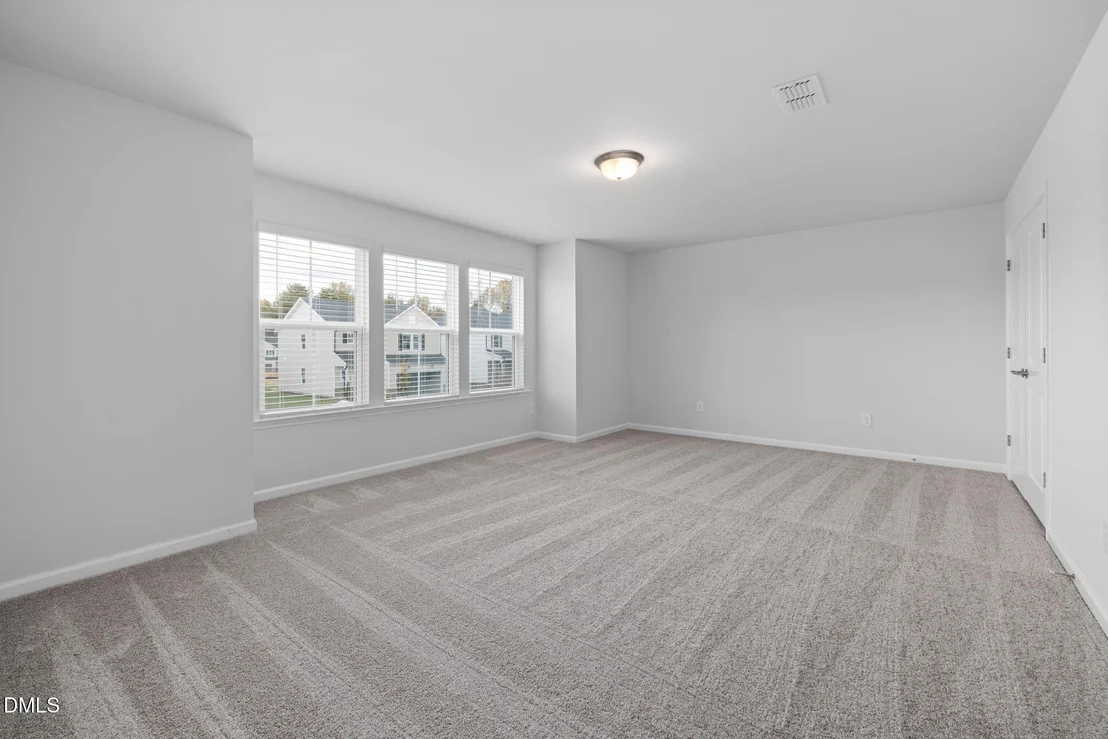 Photo of 1447 Rowboat Road