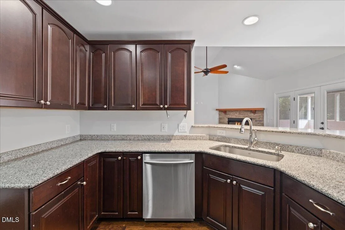 Photo of 11208 Range Road