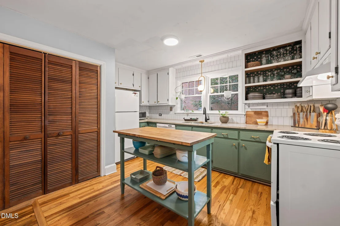 Photo of 2109 Sunset Avenue