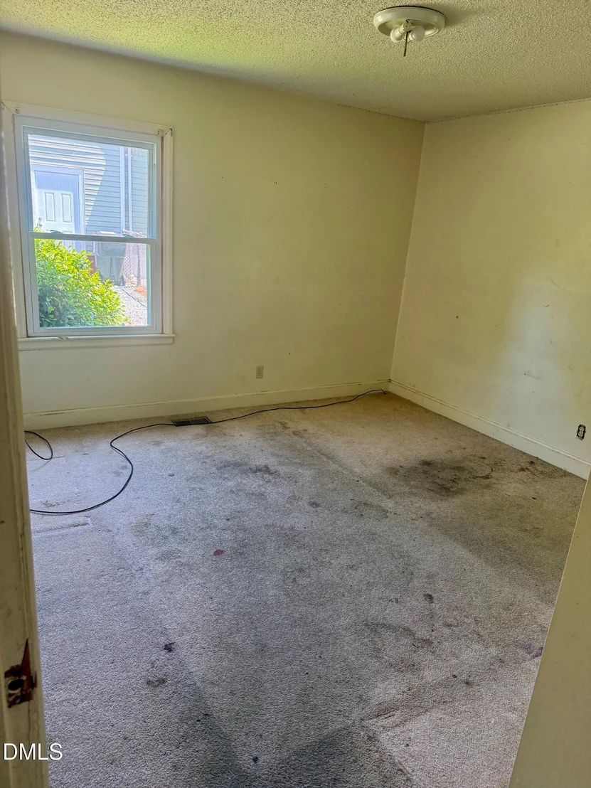 Photo of 2137 Roger Street