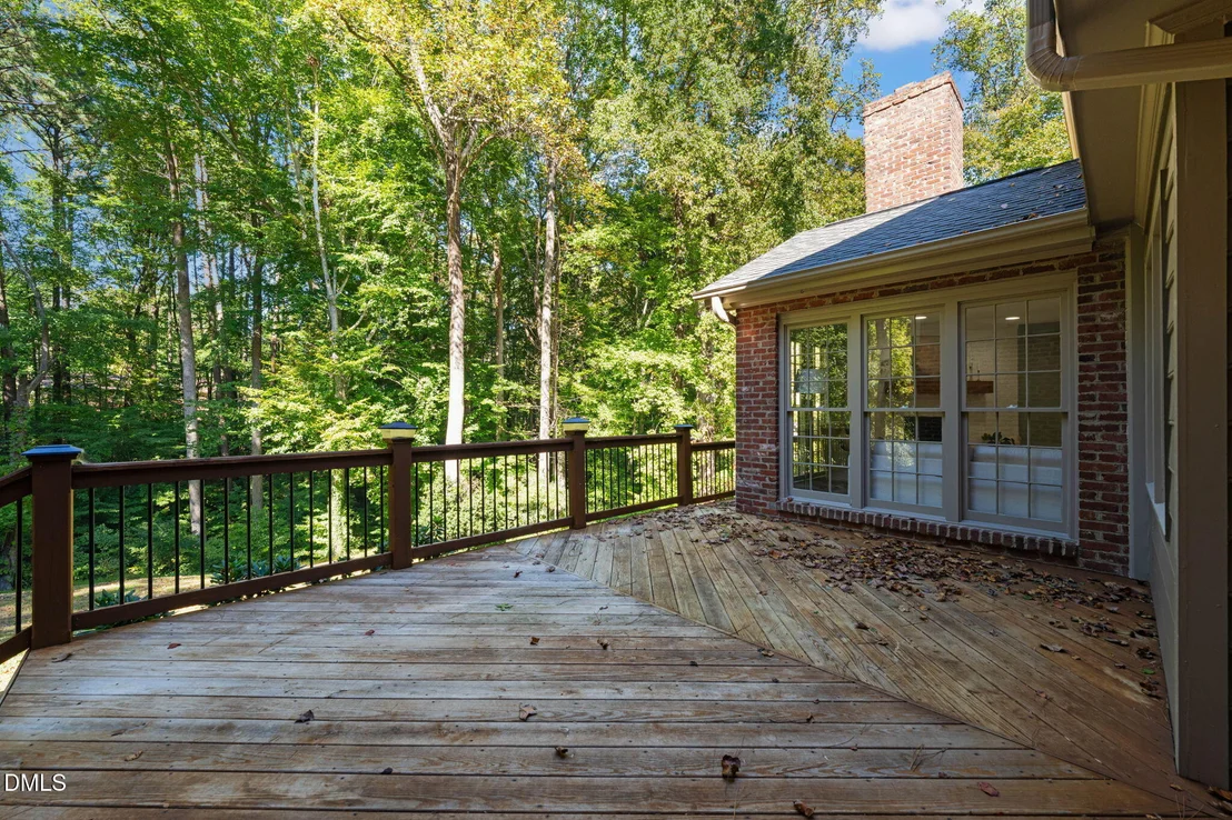 Photo of 2404 Beechview Court