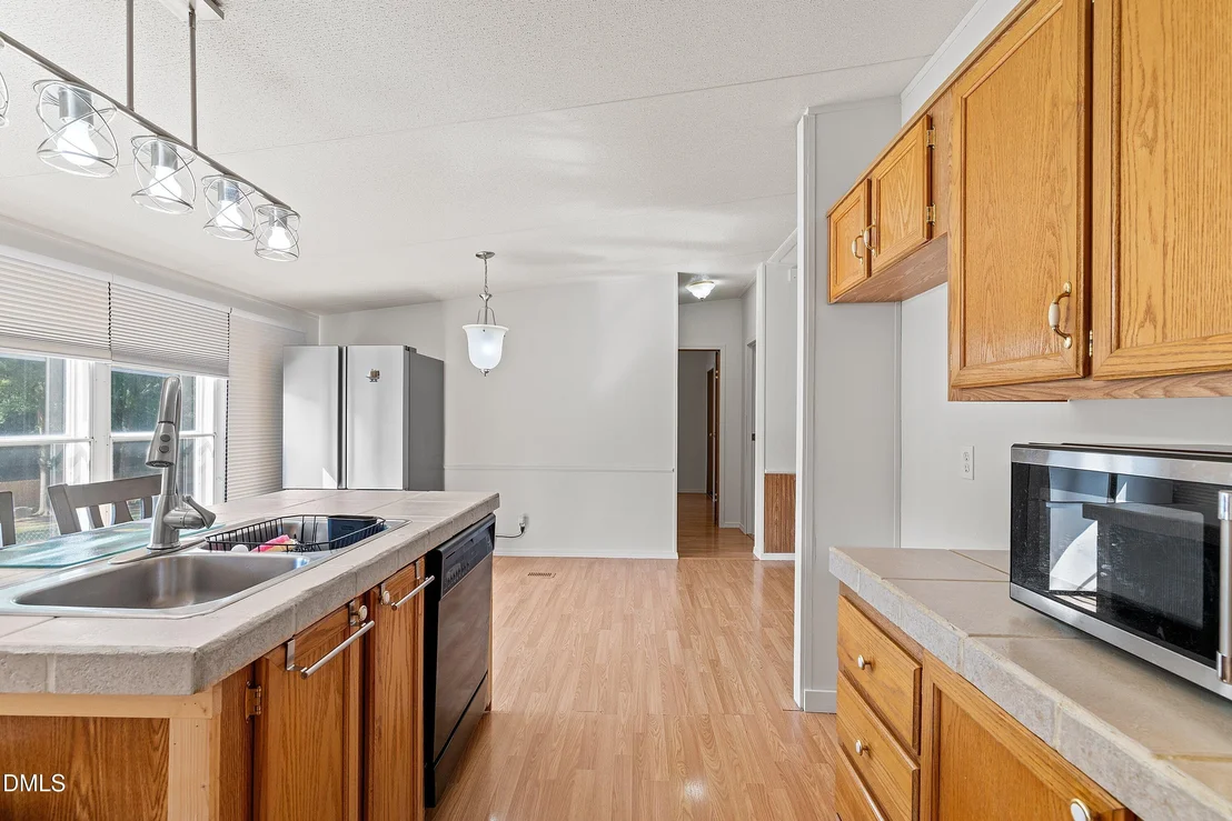 Photo of 3040 Medlin Road