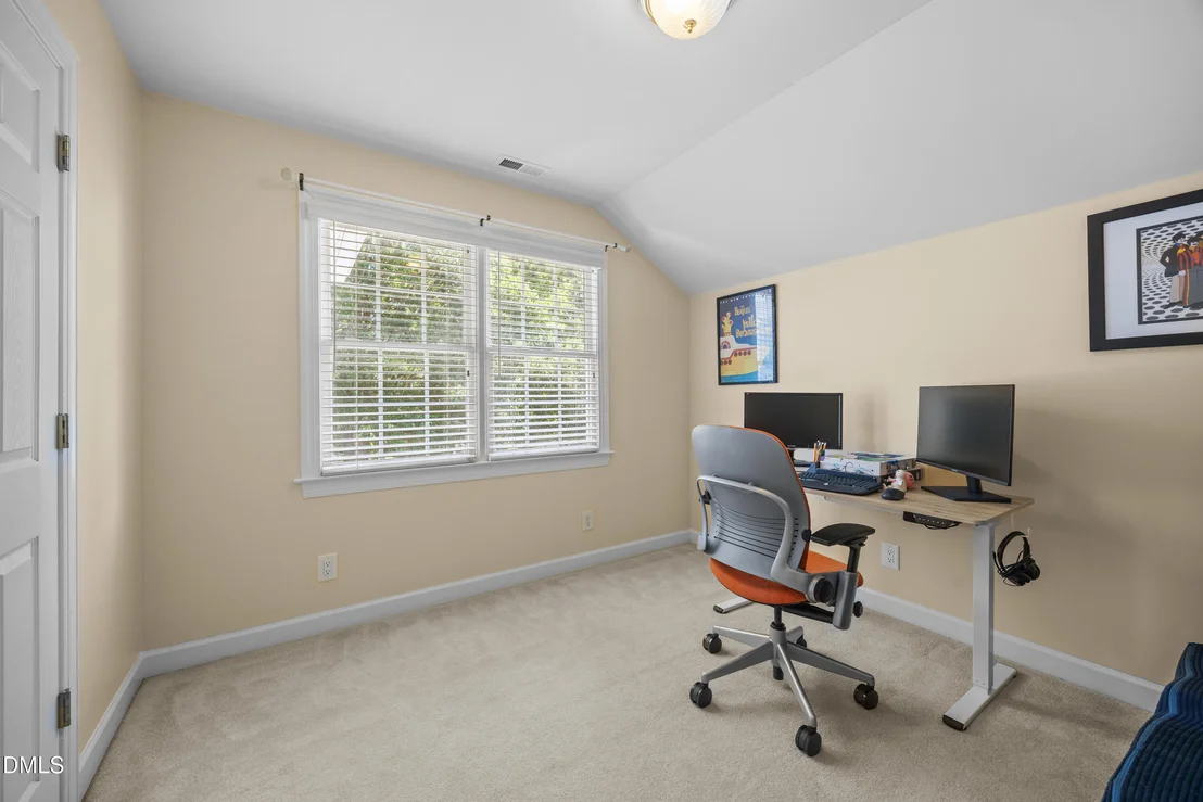 Photo of 143 S Fields Circle