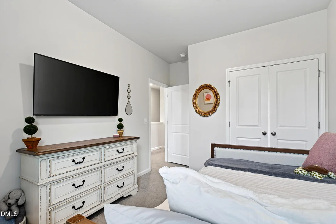 Photo of 245 Madden Rose Lp