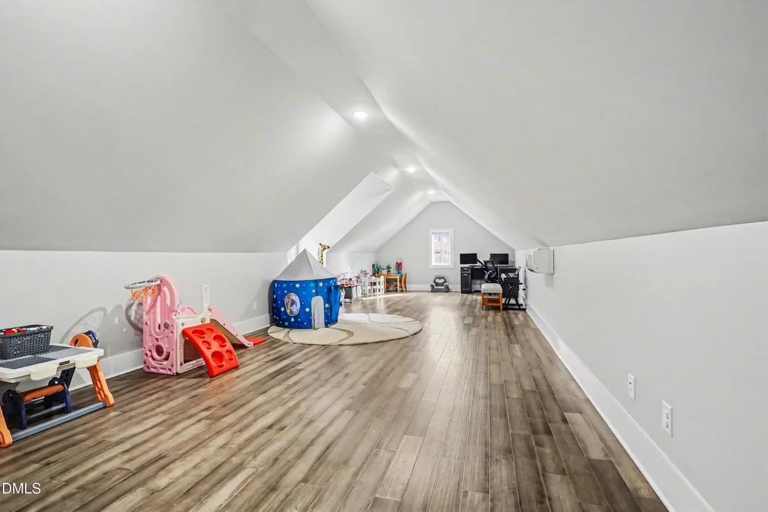 Photo of 5200 Milner Drive