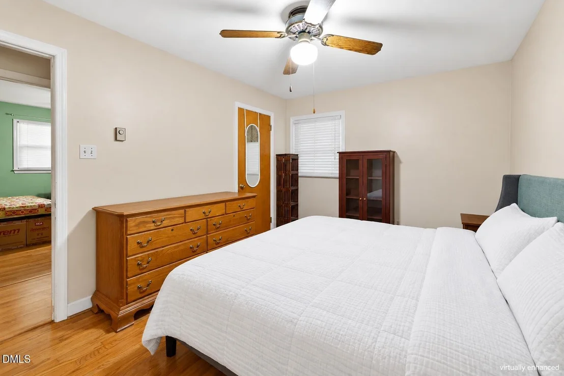 Photo of 6324 Tryon Road