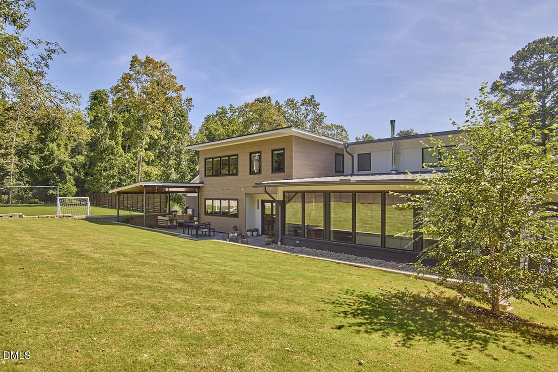 Photo of 753 Old Mill Road