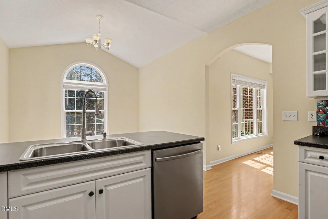 Photo of 122 Vanore Road